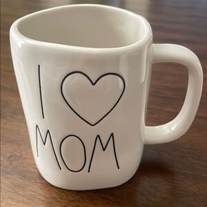 I Love Mom Rae Dunn Mug